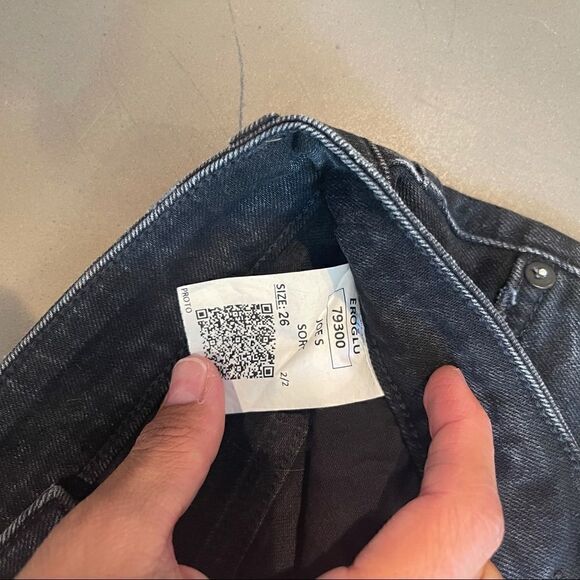 Joe’s Jeans |  Bermuda Raw Edge Shorts - Picture 11 of 12